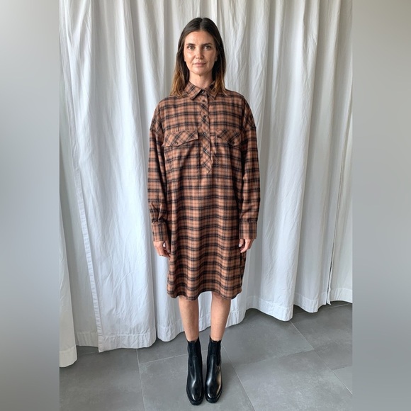 Closed Cotton Shirt Dress 100% Cotton Flannel Plaid Size Small Brown Black EUC - Picture 2 of 7